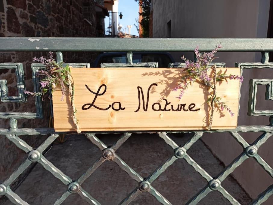La Nature Konistres 外观 照片